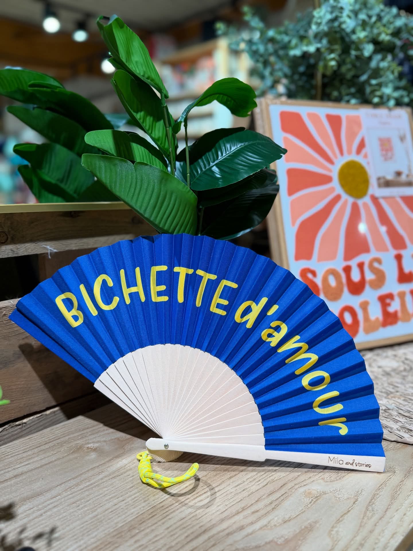 Éventail Bichette d'amour